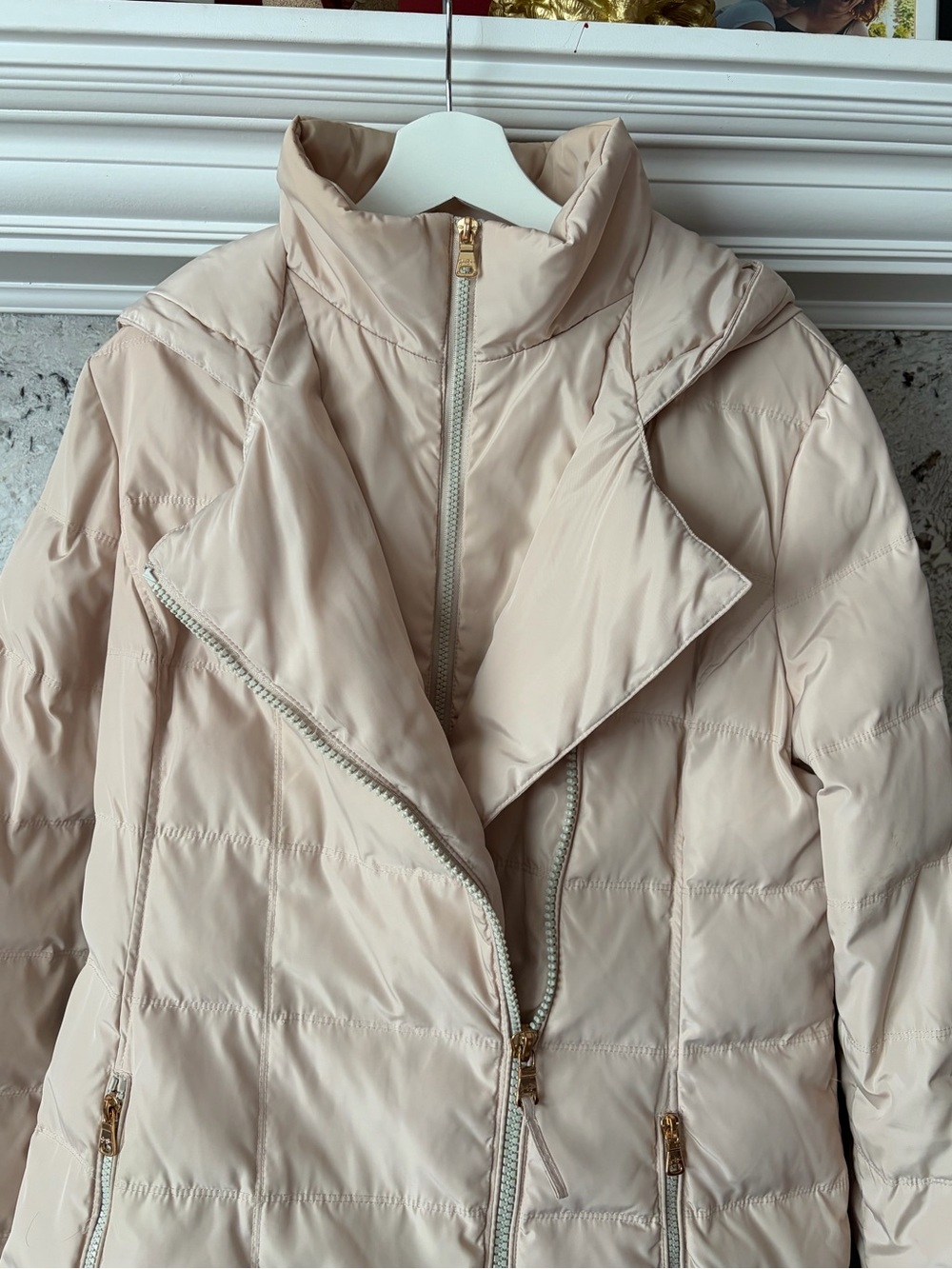 Jessica Simpson Blush Quilted Puffer Jacket with Gold Zippers